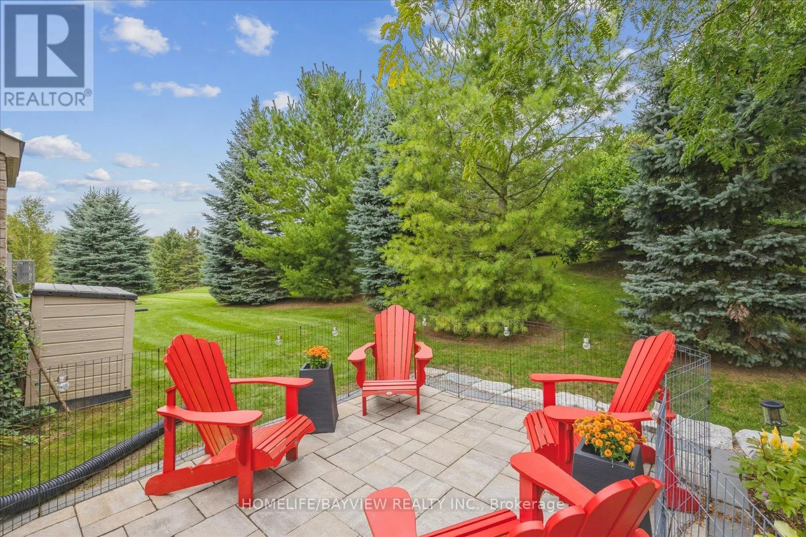4 - 14 REDDINGTON DRIVE