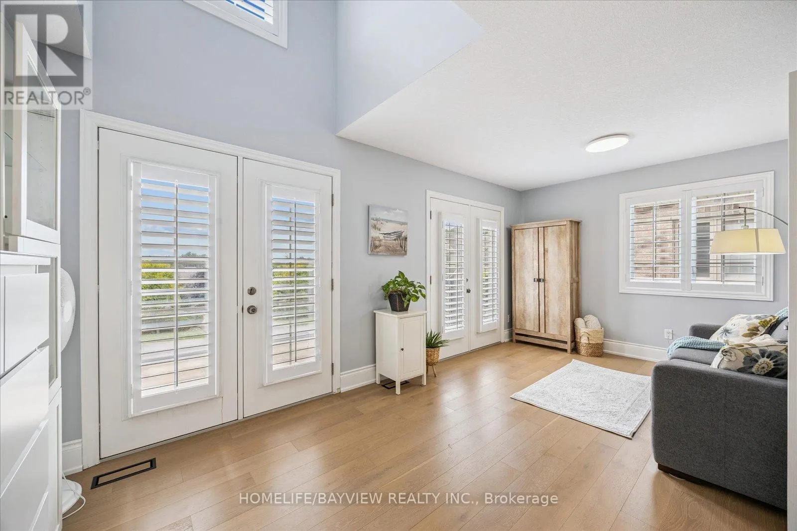 4 - 14 REDDINGTON DRIVE