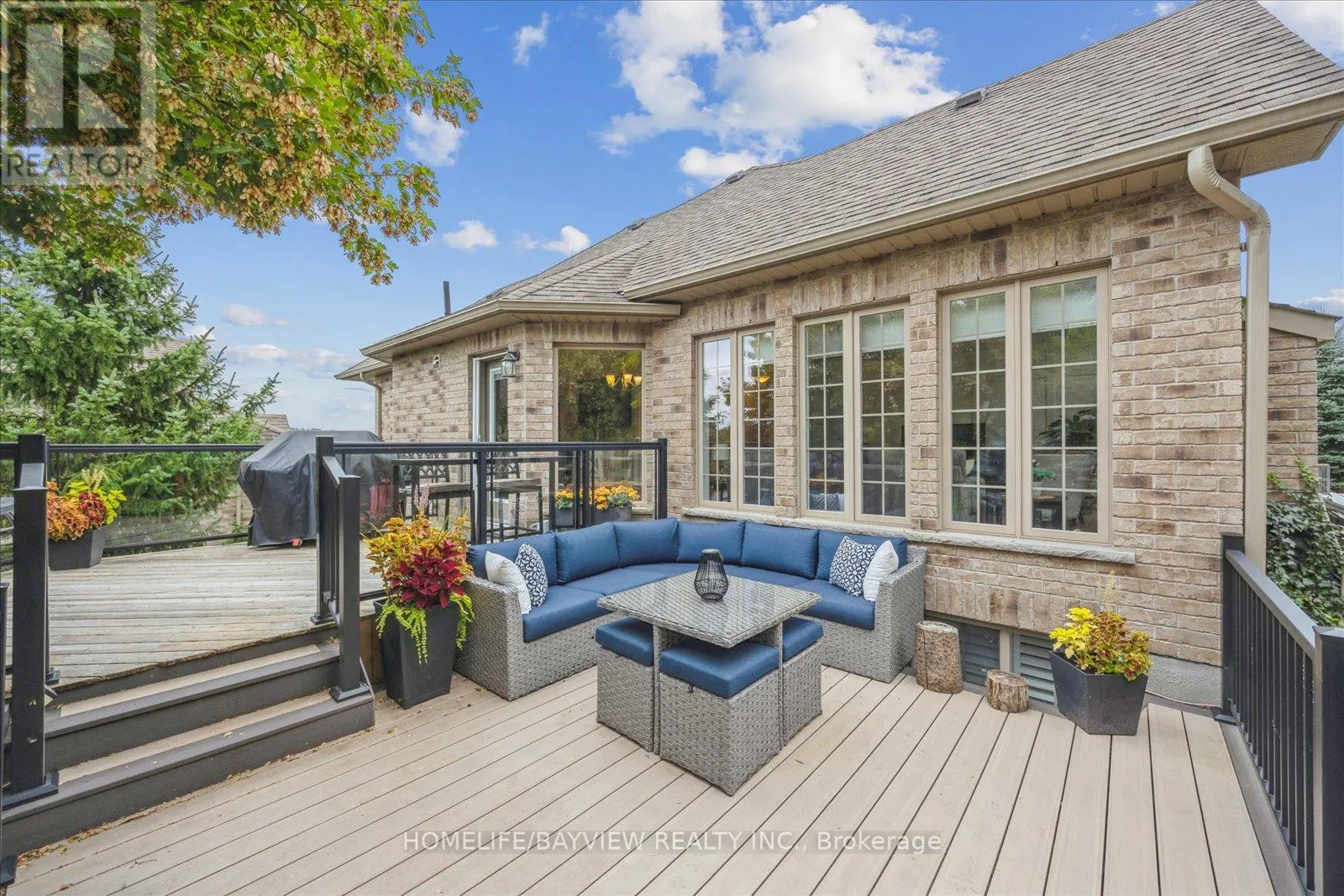 4 - 14 REDDINGTON DRIVE