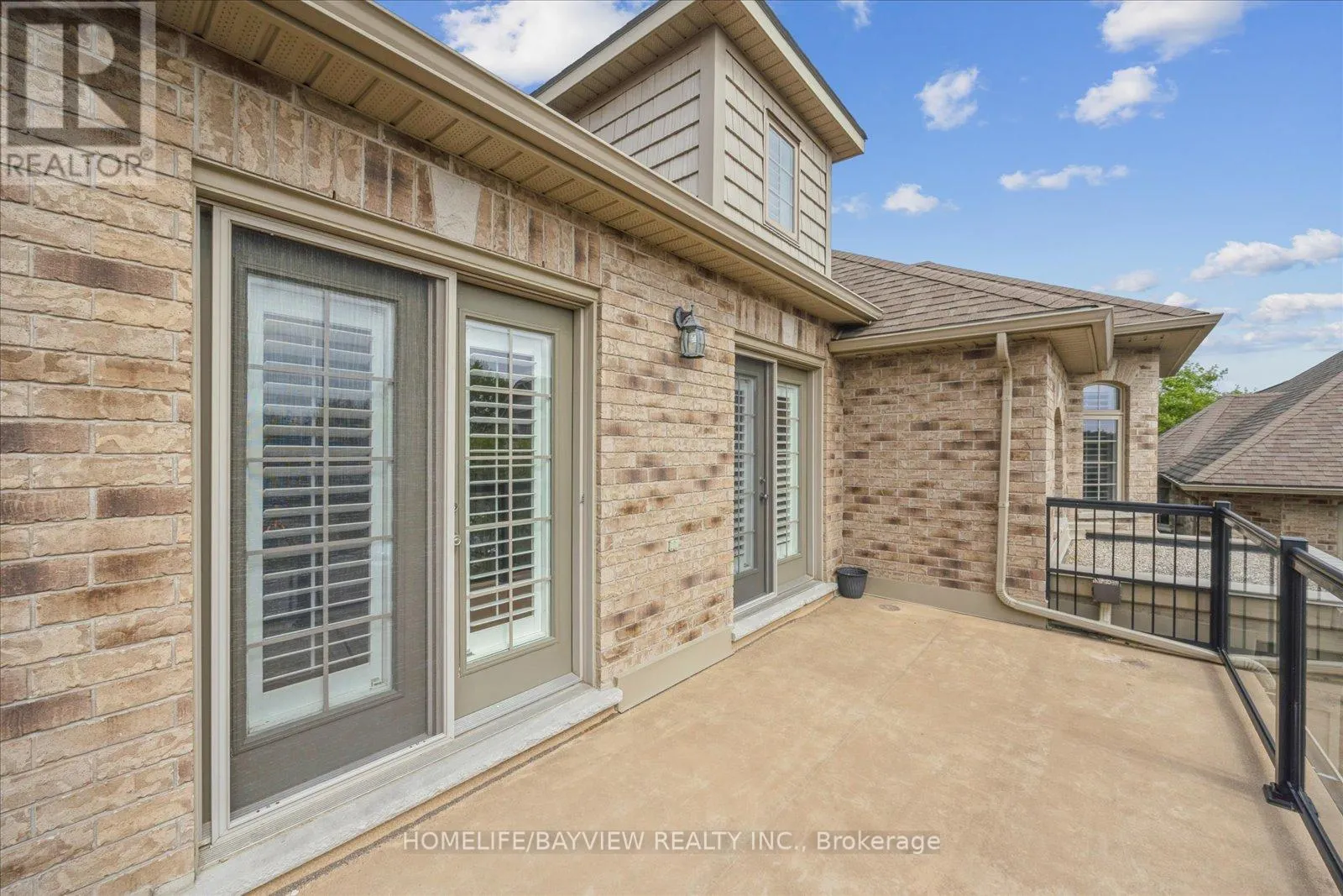 4 - 14 REDDINGTON DRIVE