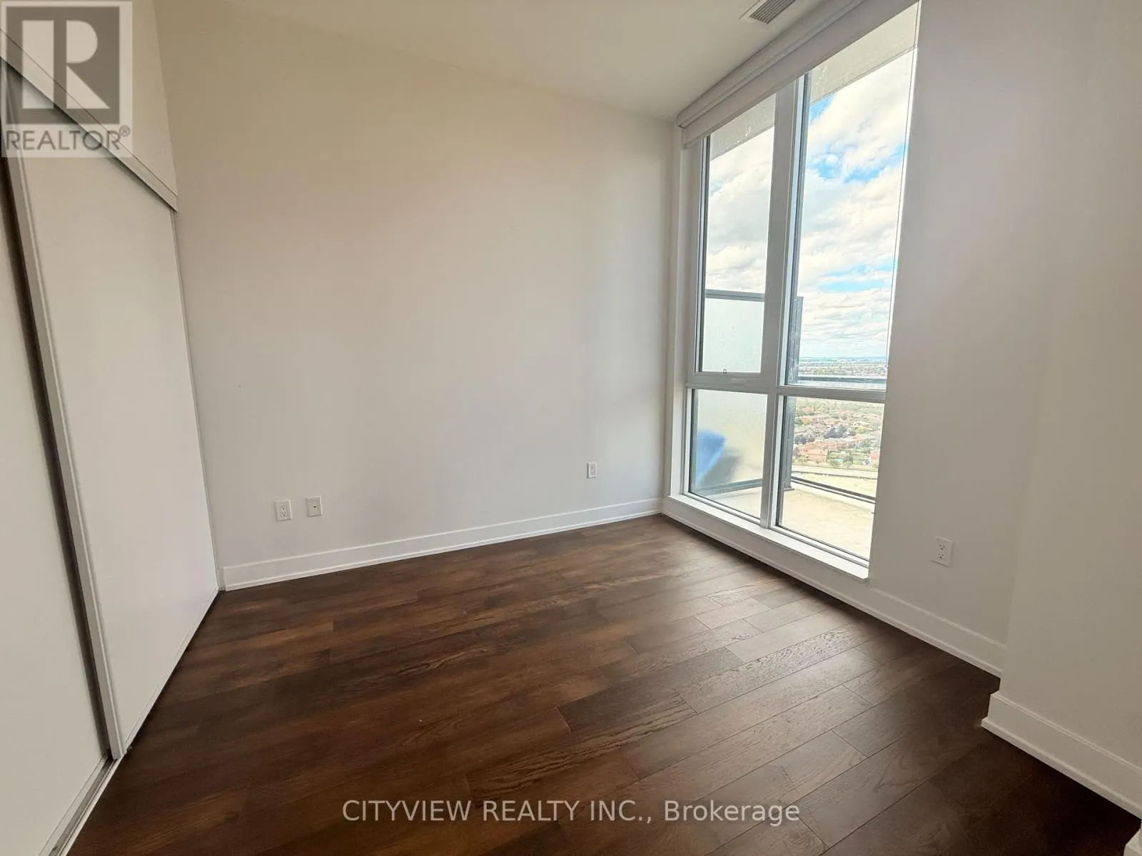 PH3 - 4085 PARKSIDE VILLAGE DRIVE