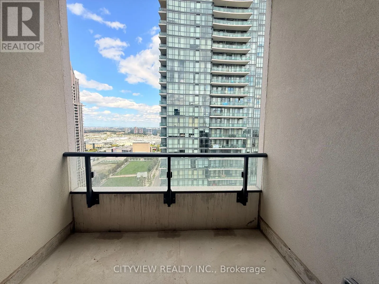 PH3 - 4085 PARKSIDE VILLAGE DRIVE