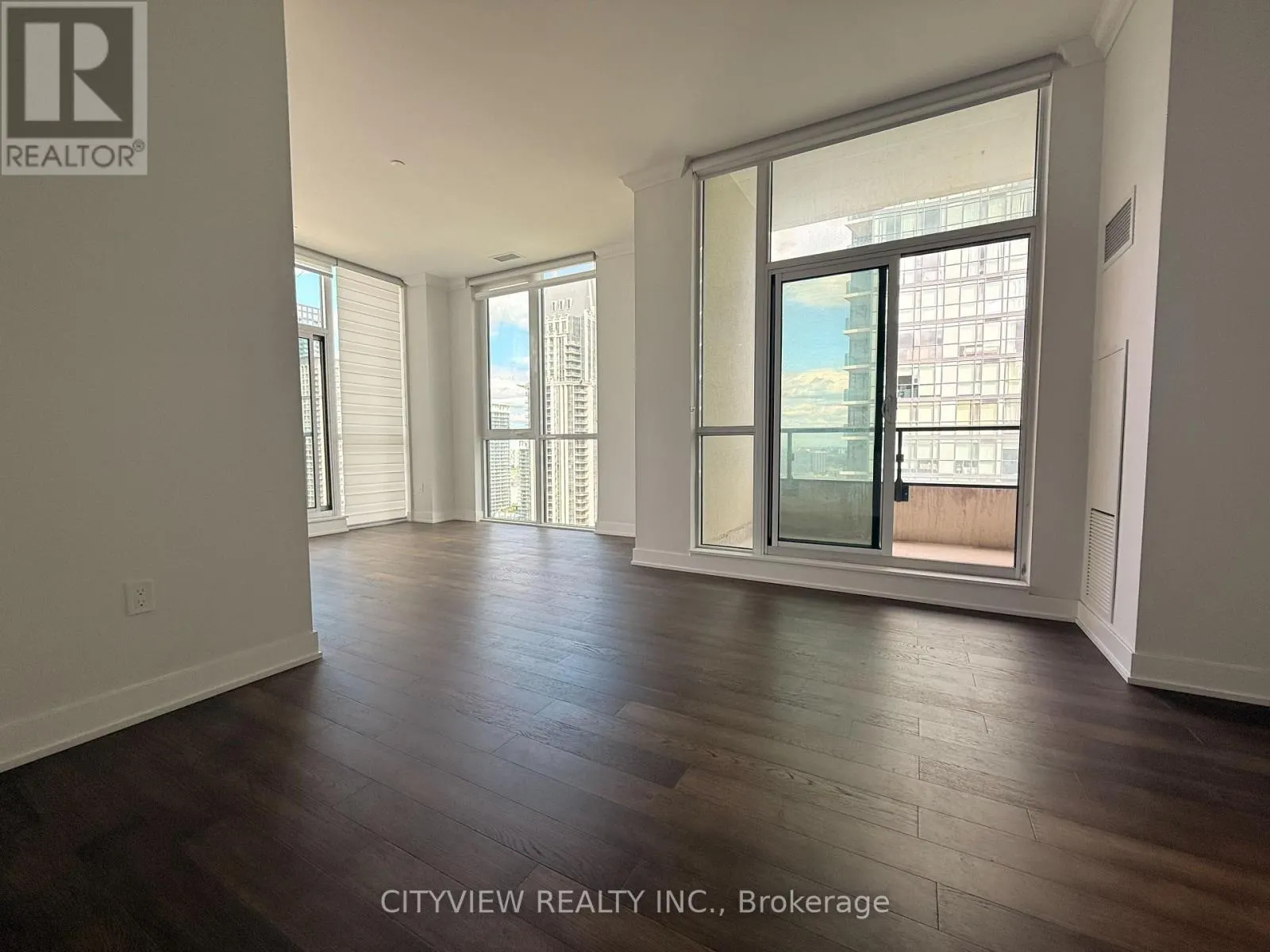 PH3 - 4085 PARKSIDE VILLAGE DRIVE