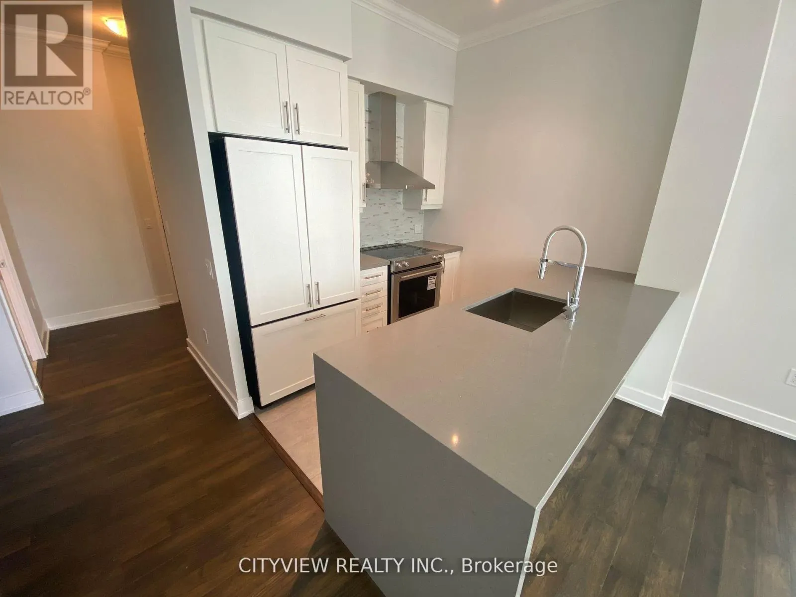 PH3 - 4085 PARKSIDE VILLAGE DRIVE