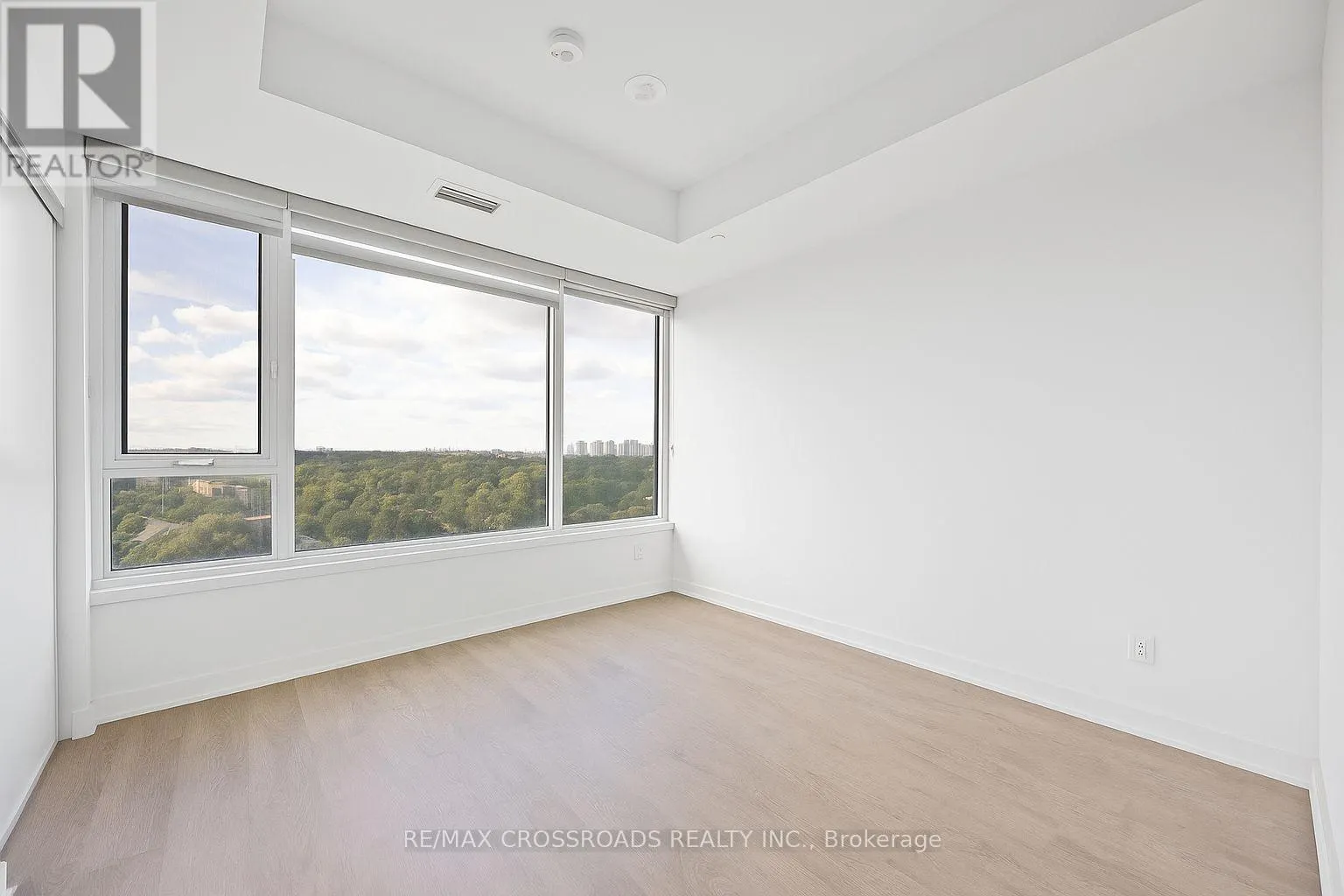 2101 - 1926 LAKE SHORE BOULEVARD W
