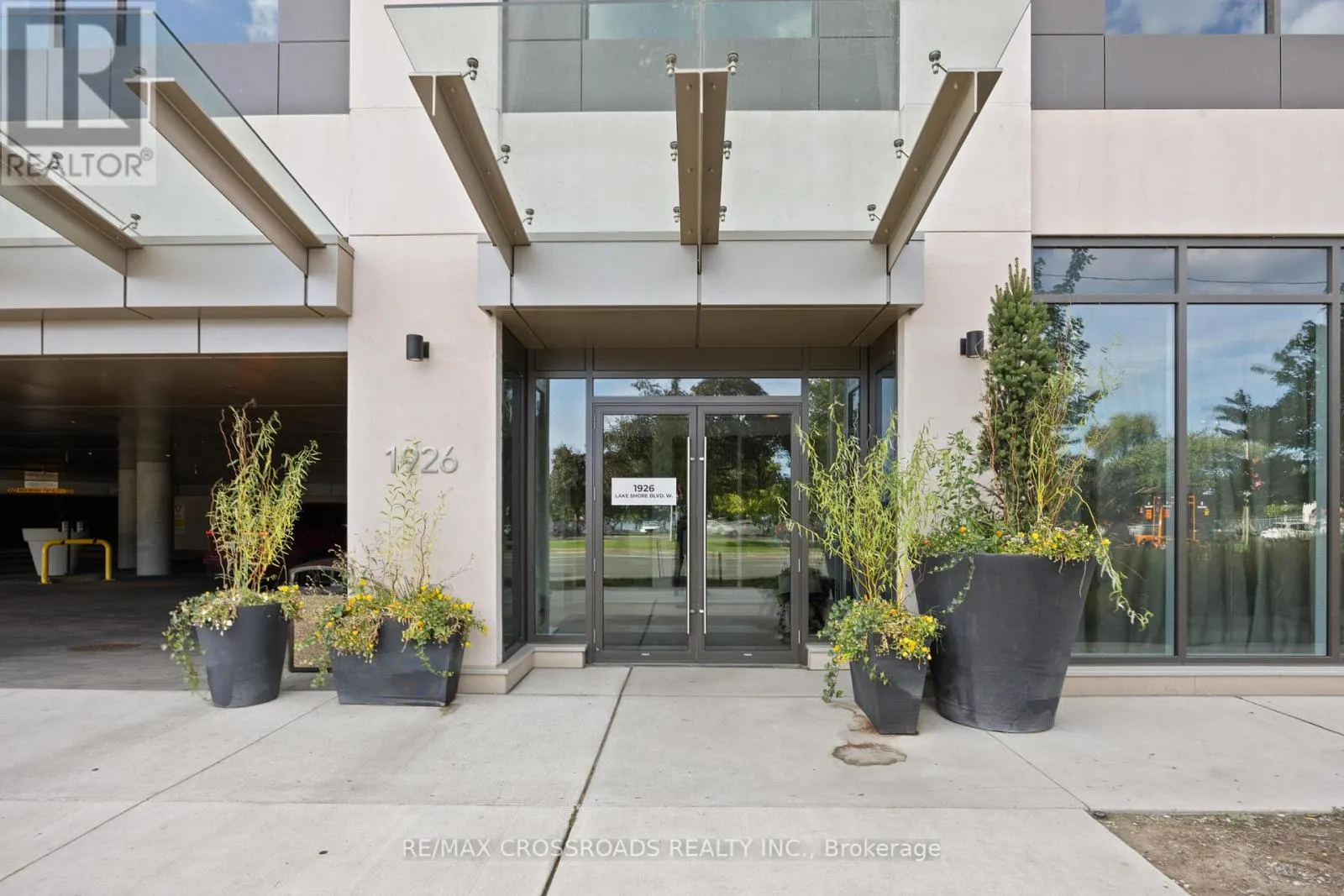 2101 - 1926 LAKE SHORE BOULEVARD W