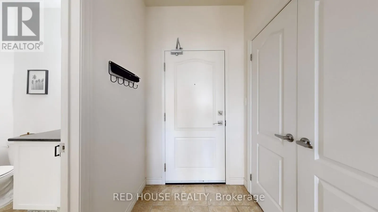412 - 1460 MAIN STREET E