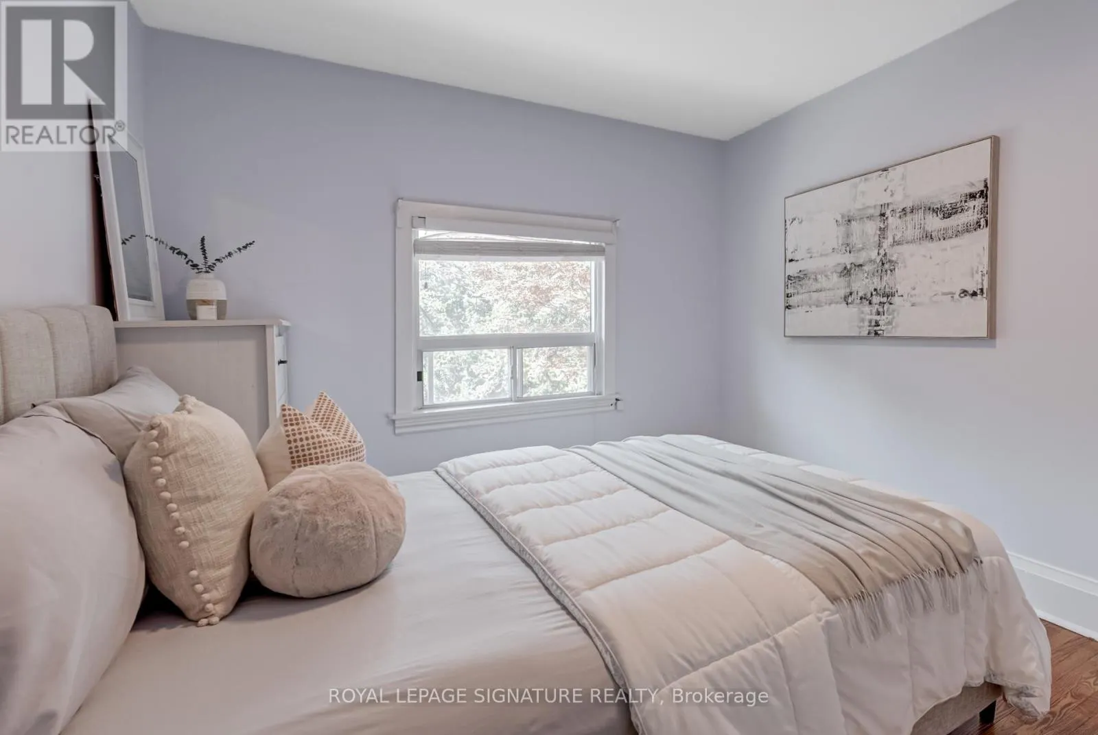 32 WHEATFIELD ROAD