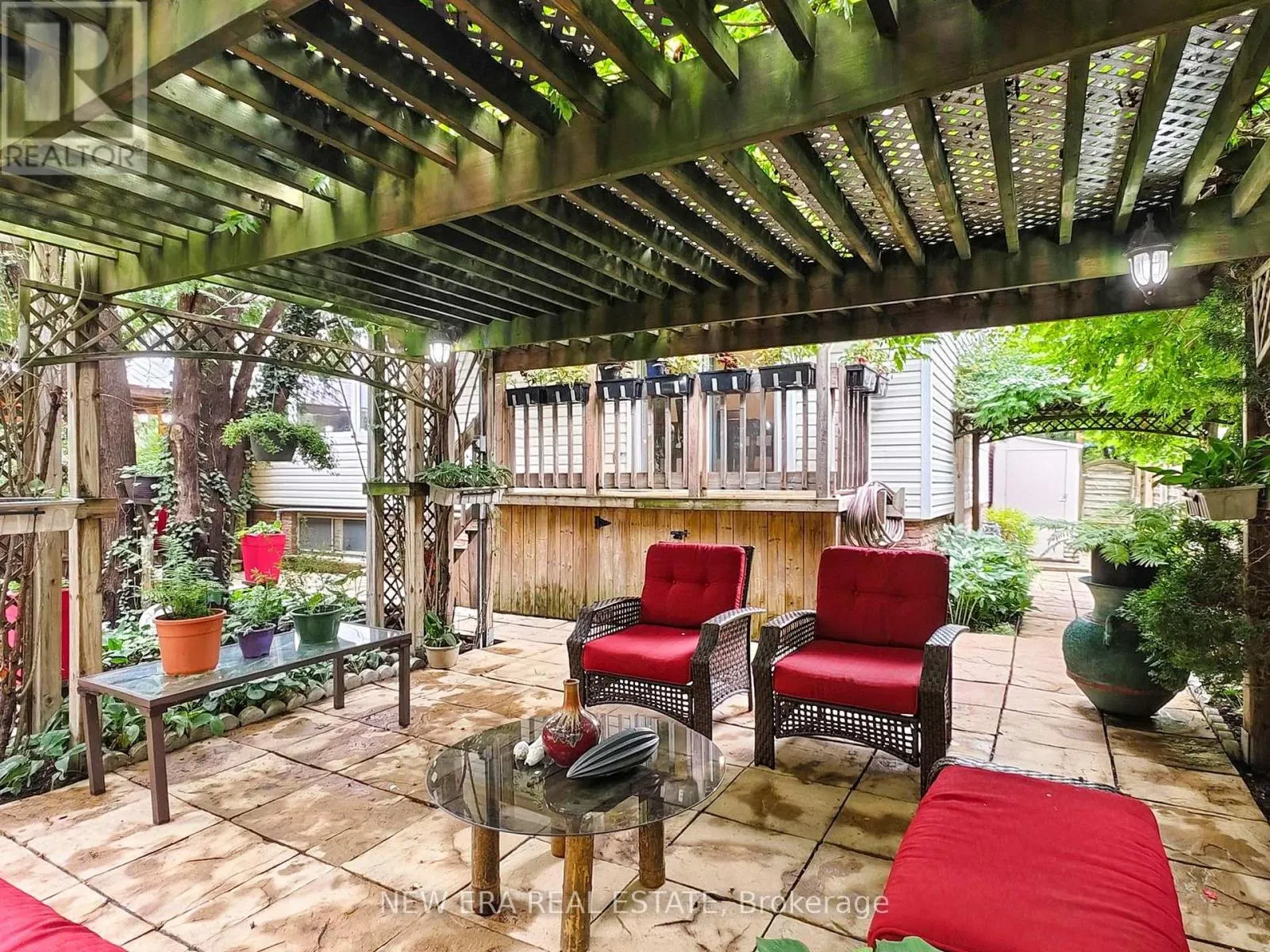 2669 INLAKE COURT