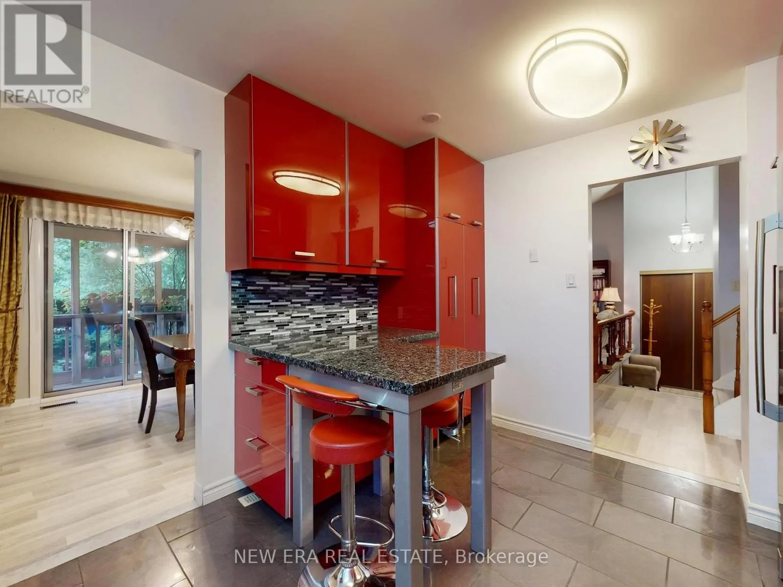 2669 INLAKE COURT