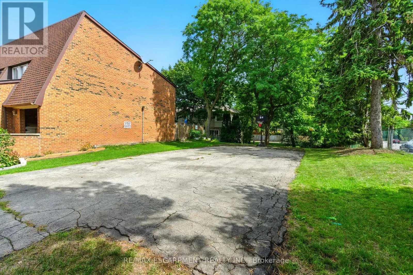 5 - 3008 PALMER DRIVE