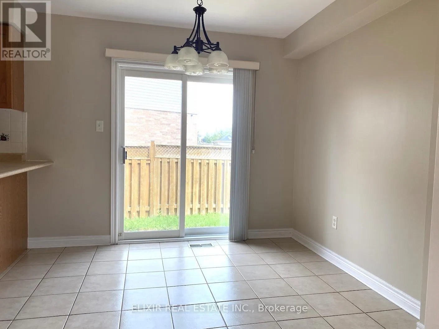 14 DUNVEGAN CRESCENT