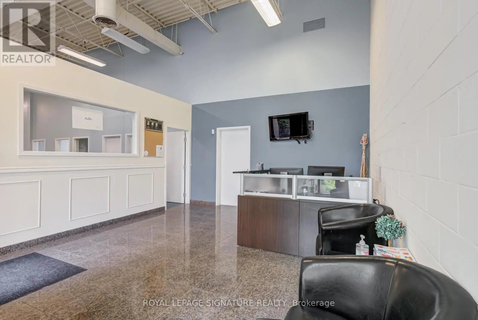 UNIT 20 - 145 TRADERS BOULEVARD E