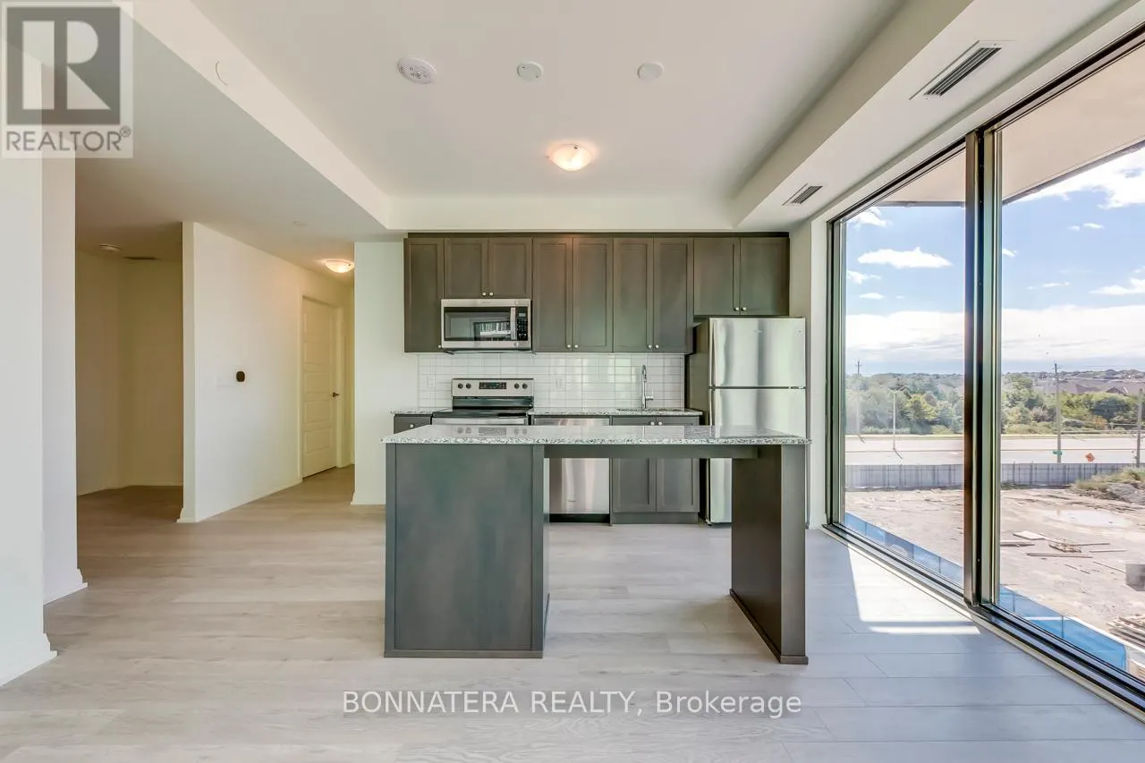 411 - 3006 WILLIAM CUTMORE BOULEVARD