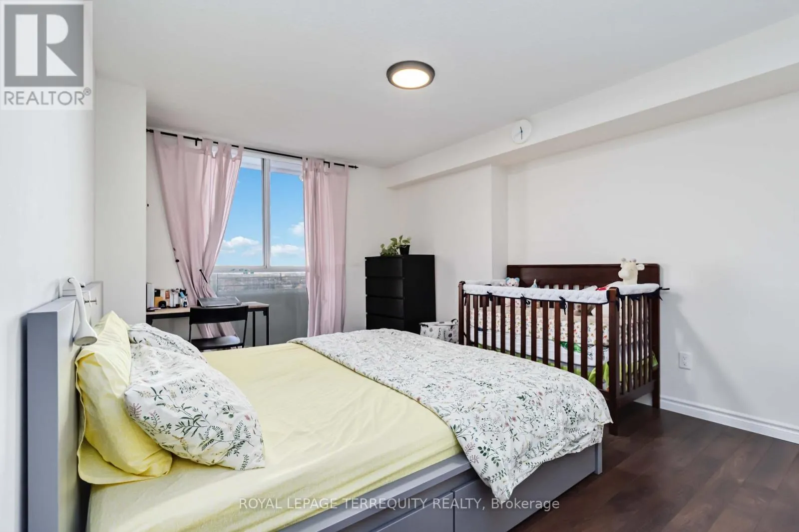 909 - 1300 MISSISSAUGA VALLEY BOULEVARD