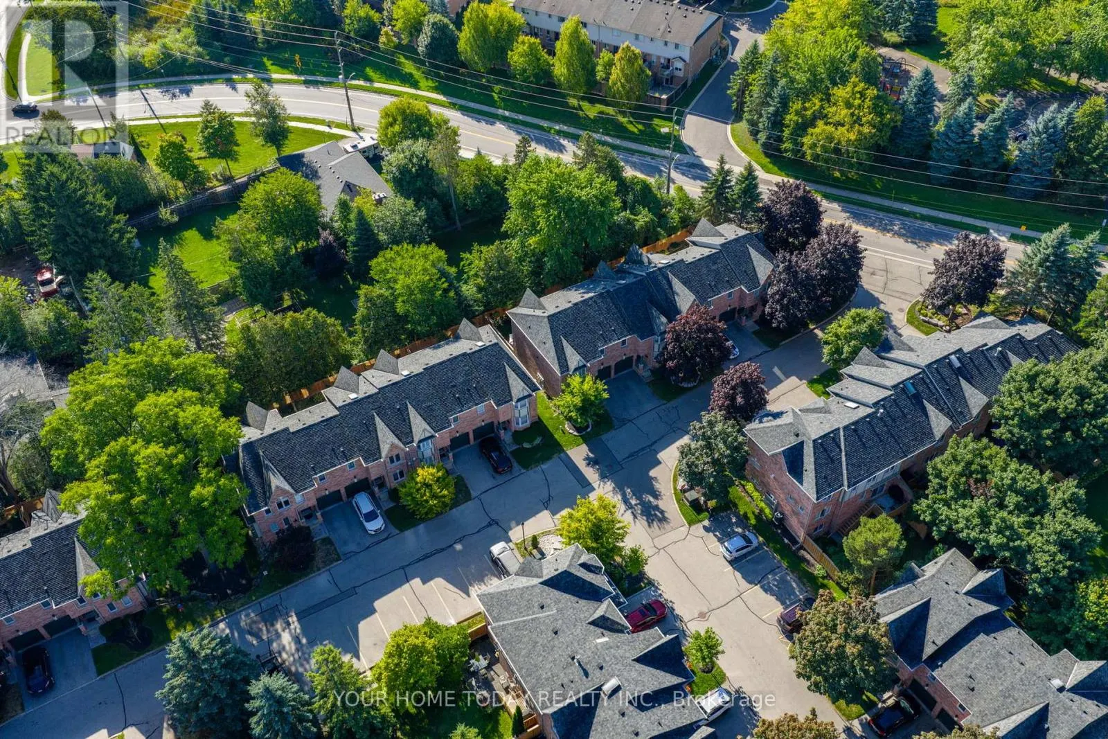 8 - 76 RIVER DRIVE