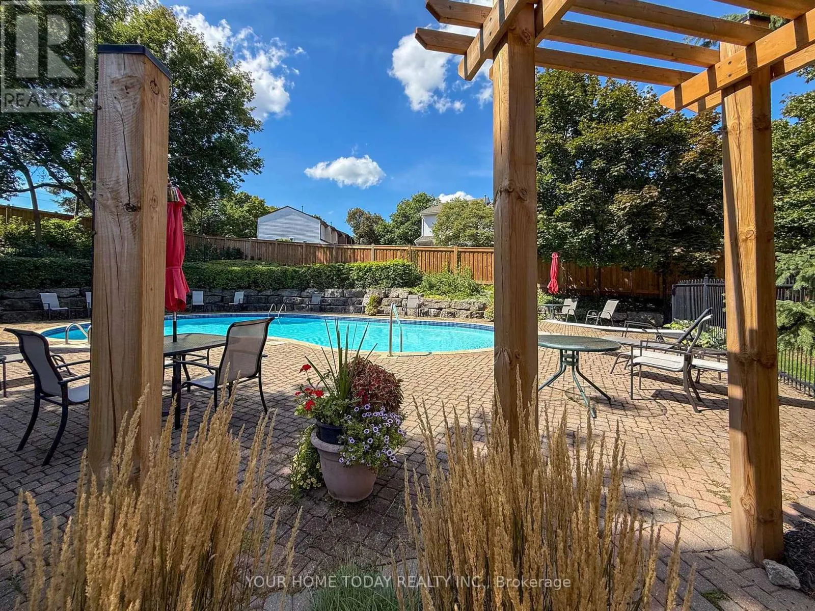 8 - 76 RIVER DRIVE