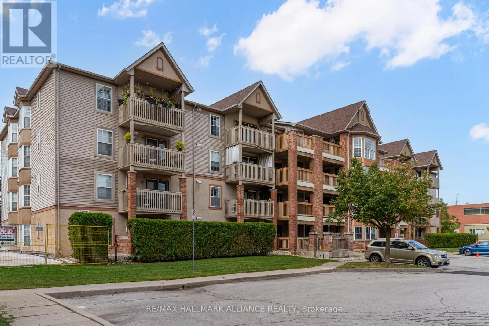 312 - 4003 KILMER DRIVE