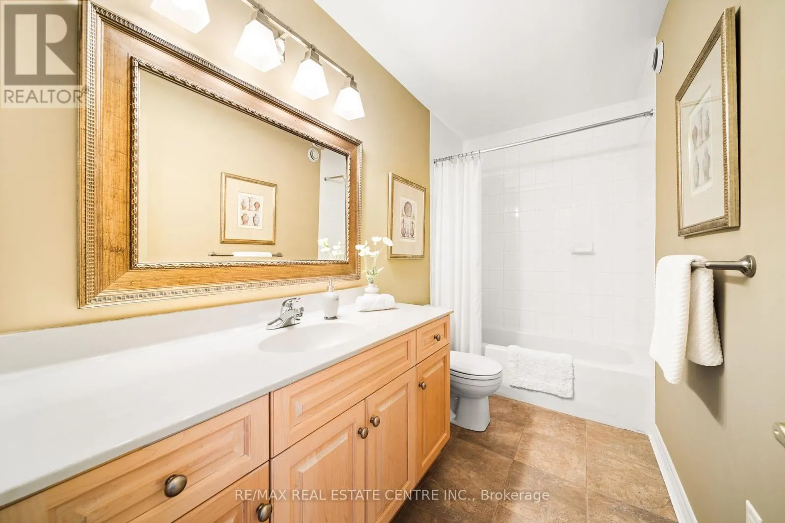 4165 STONEBRIDGE CRESCENT
