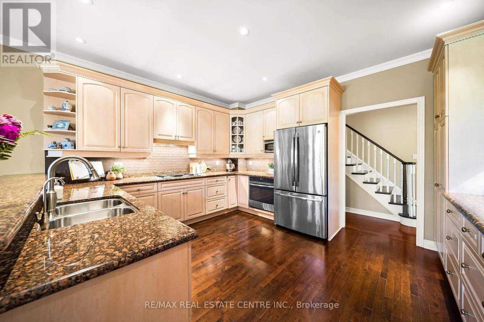 4165 STONEBRIDGE CRESCENT