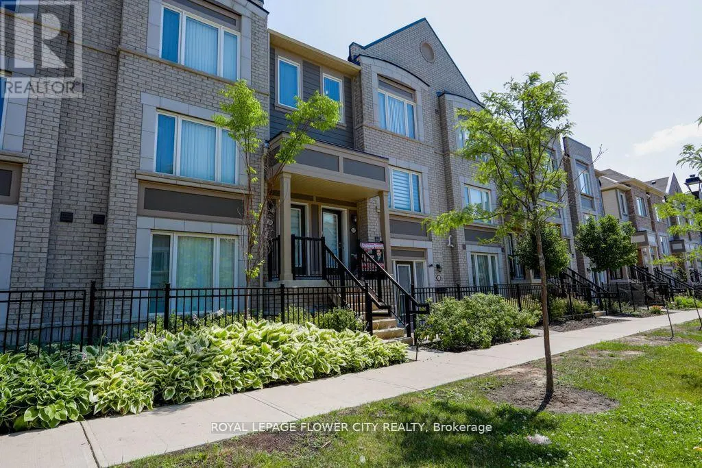 30 - 1 BECKENROSE COURT