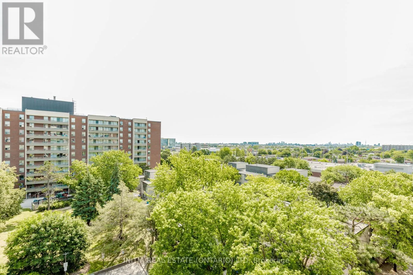 807 - 19 FOUR WINDS DRIVE, #807