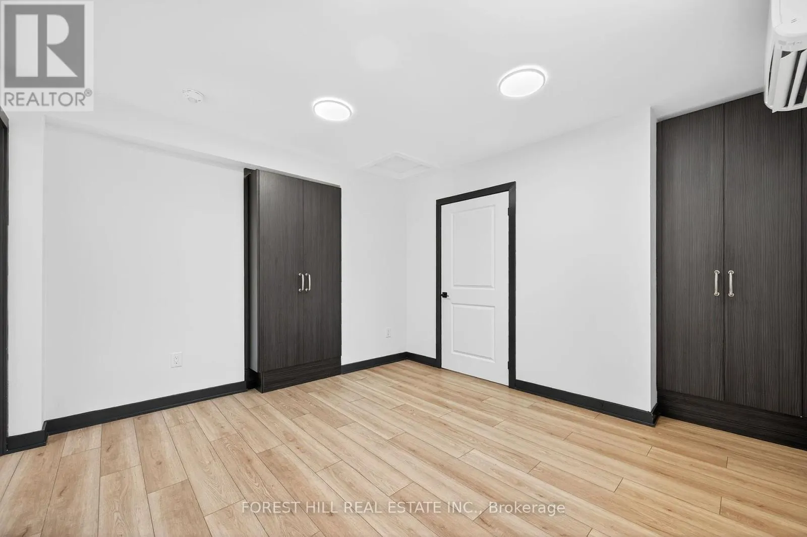 16 JOHN BEST AVENUE