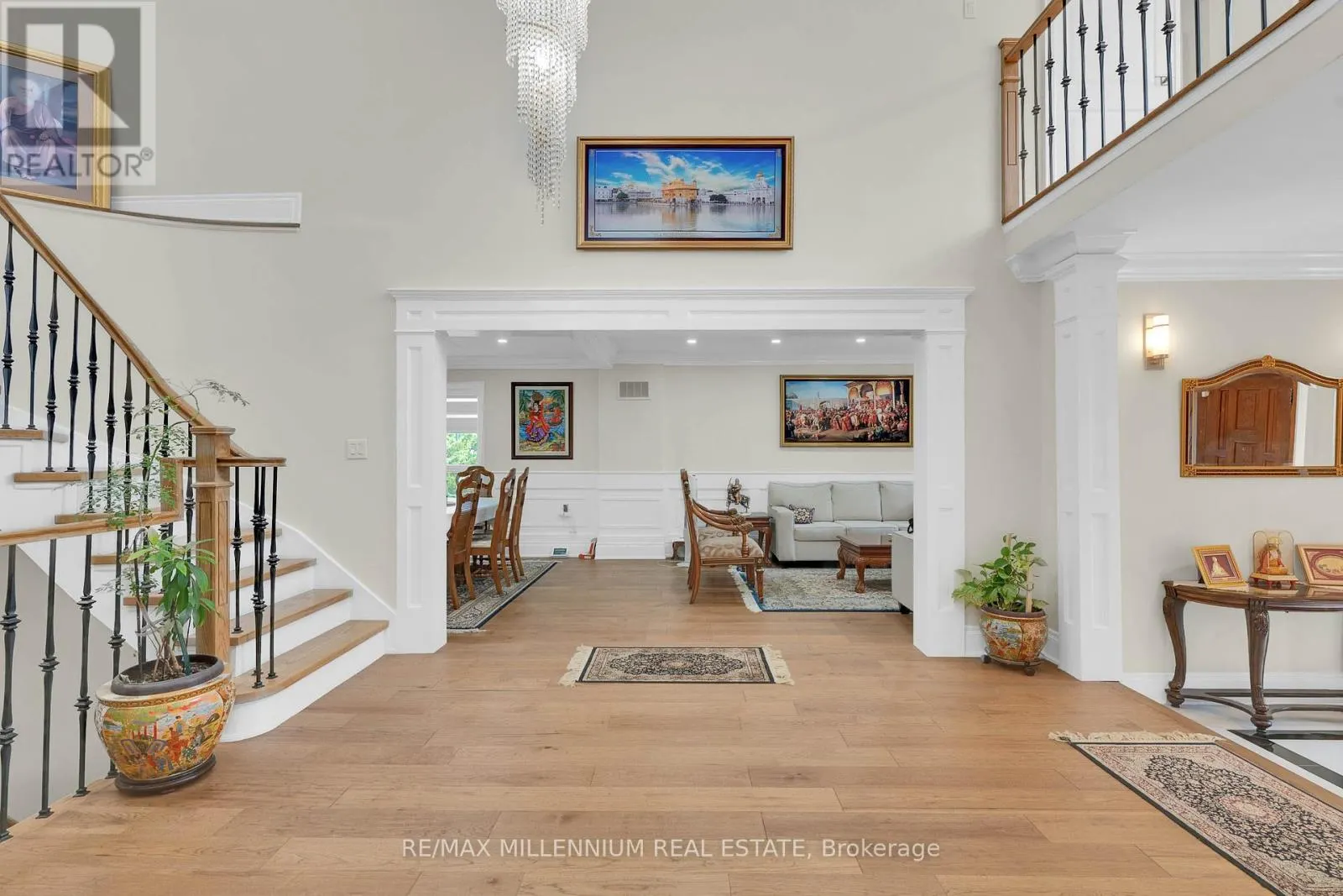 15 JULIAN DRIVE