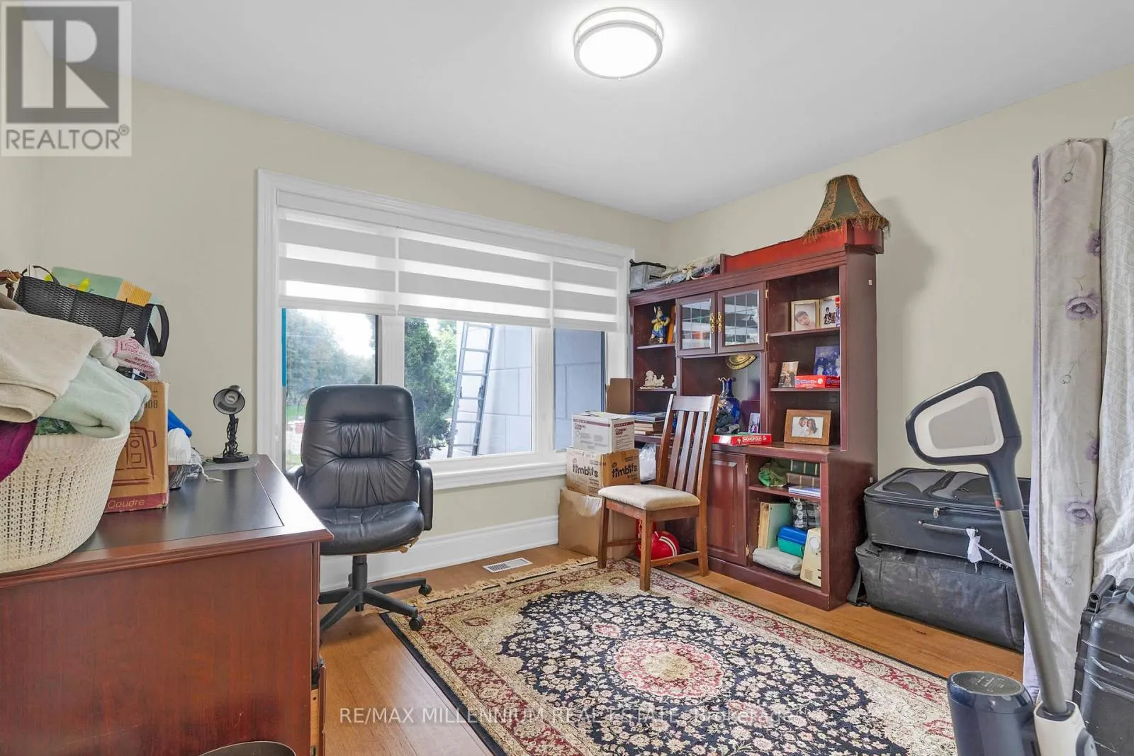 15 JULIAN DRIVE