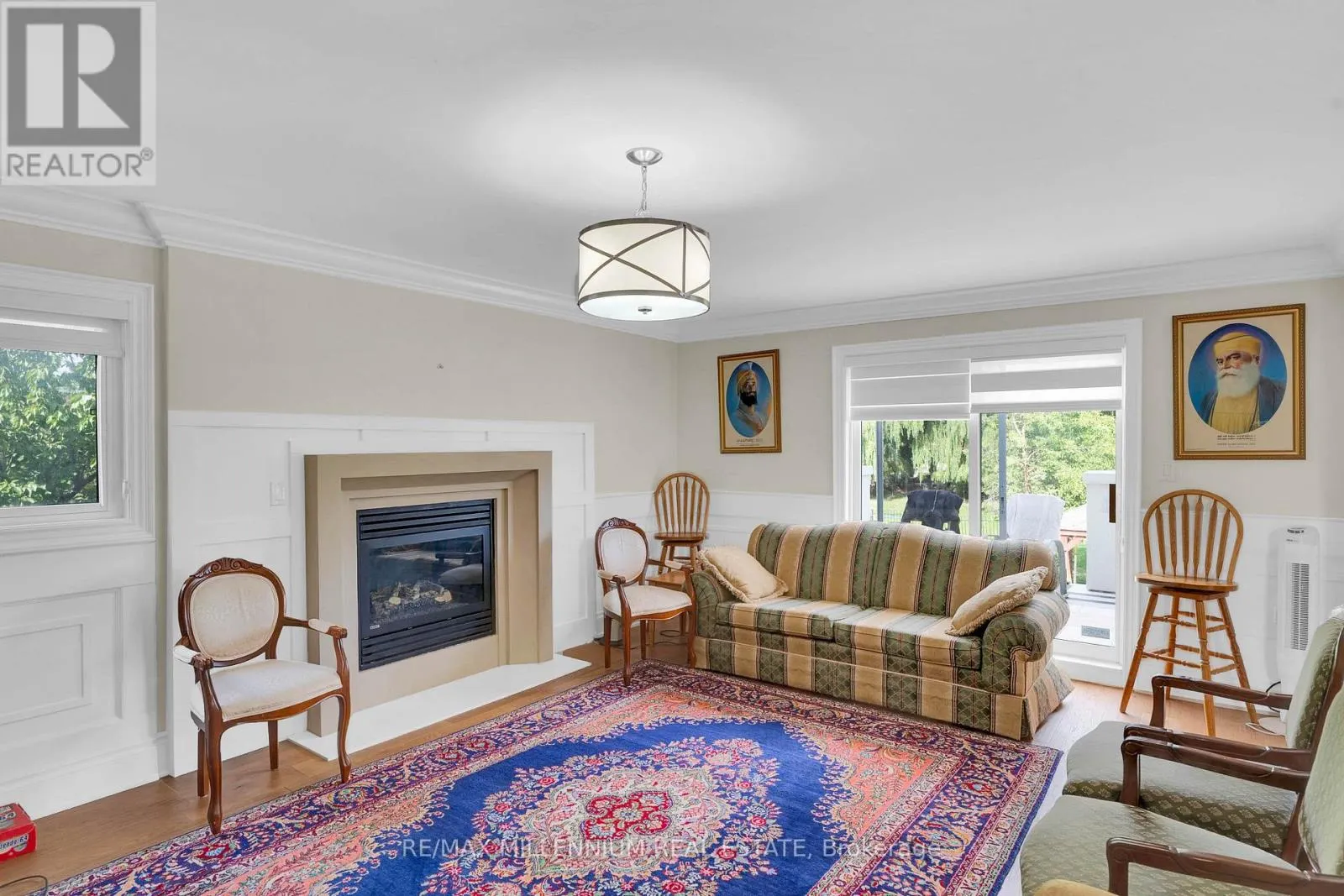15 JULIAN DRIVE