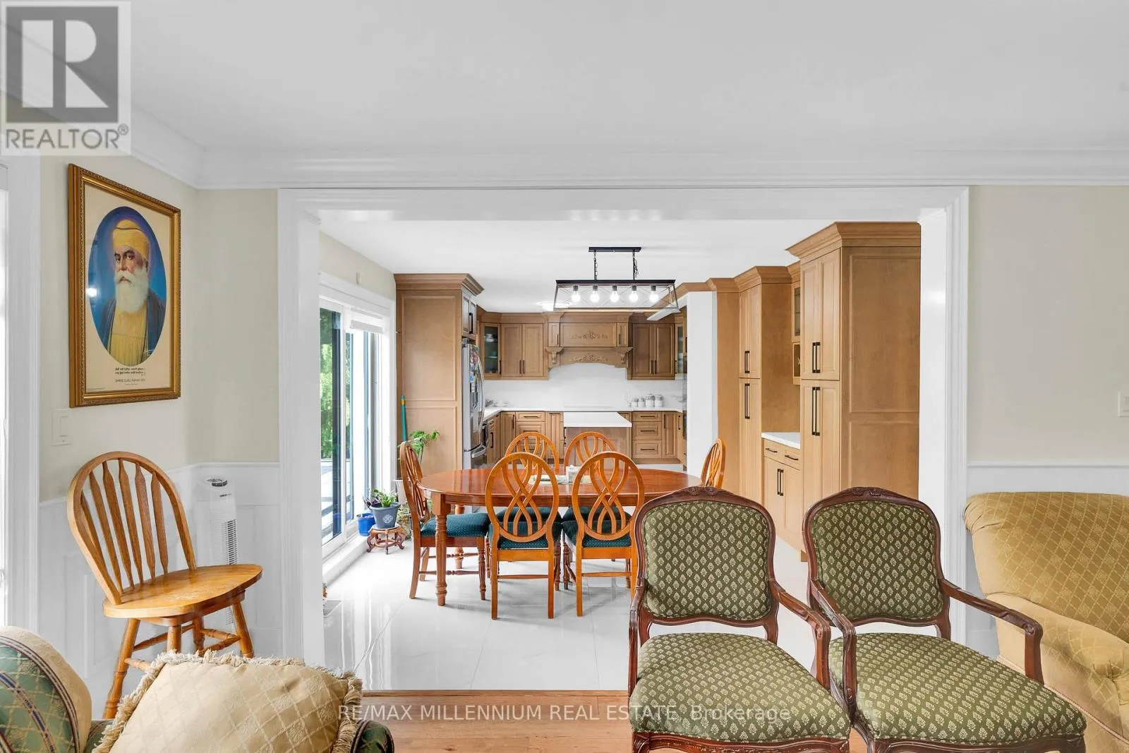 15 JULIAN DRIVE