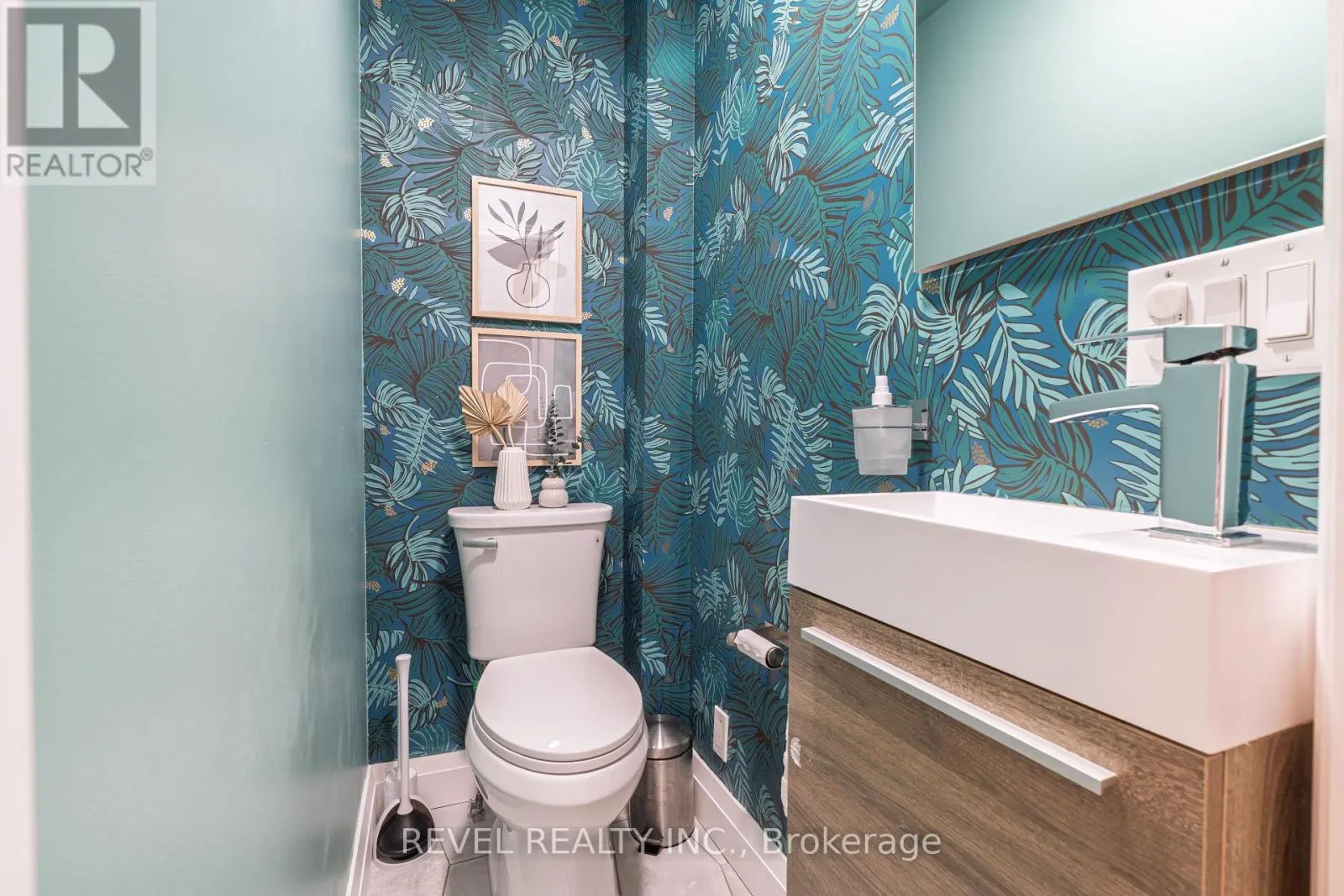 87 EARLSCOURT AVE AVENUE S