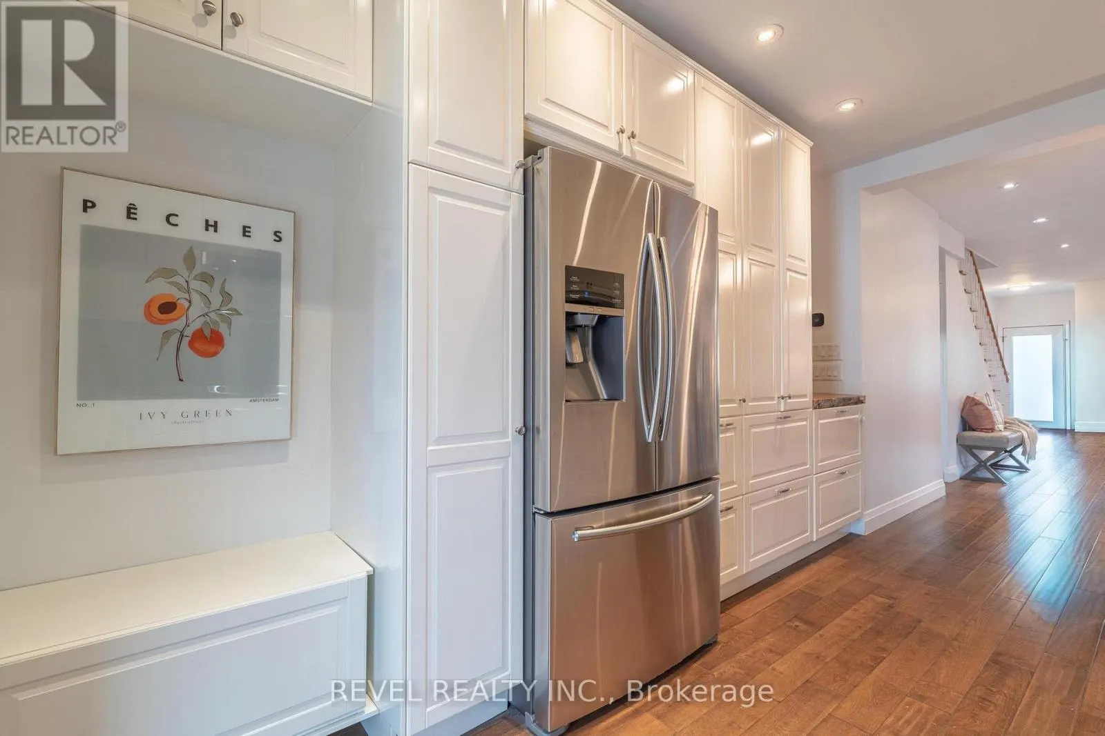 87 EARLSCOURT AVE AVENUE S