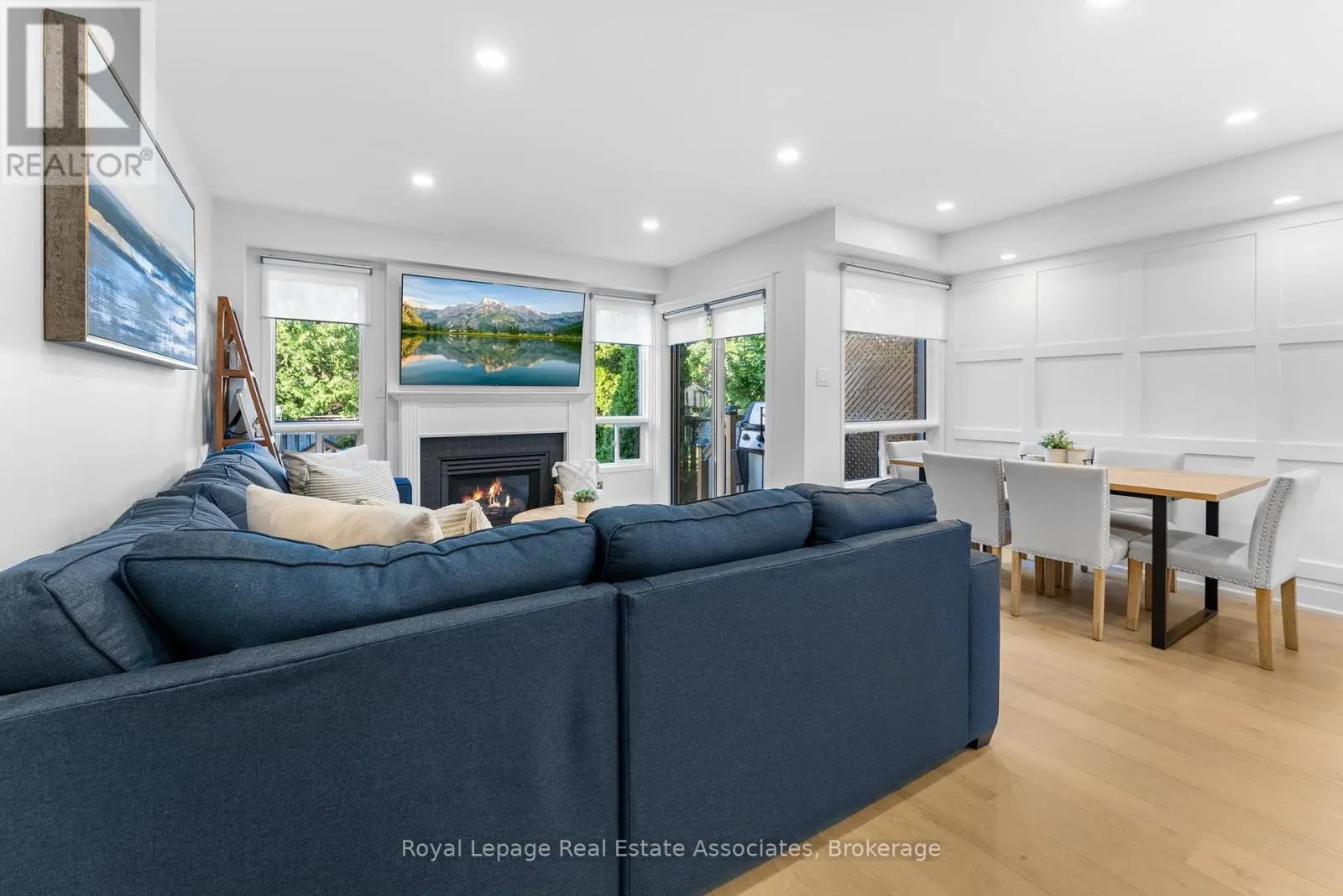18 EMSLIE STREET