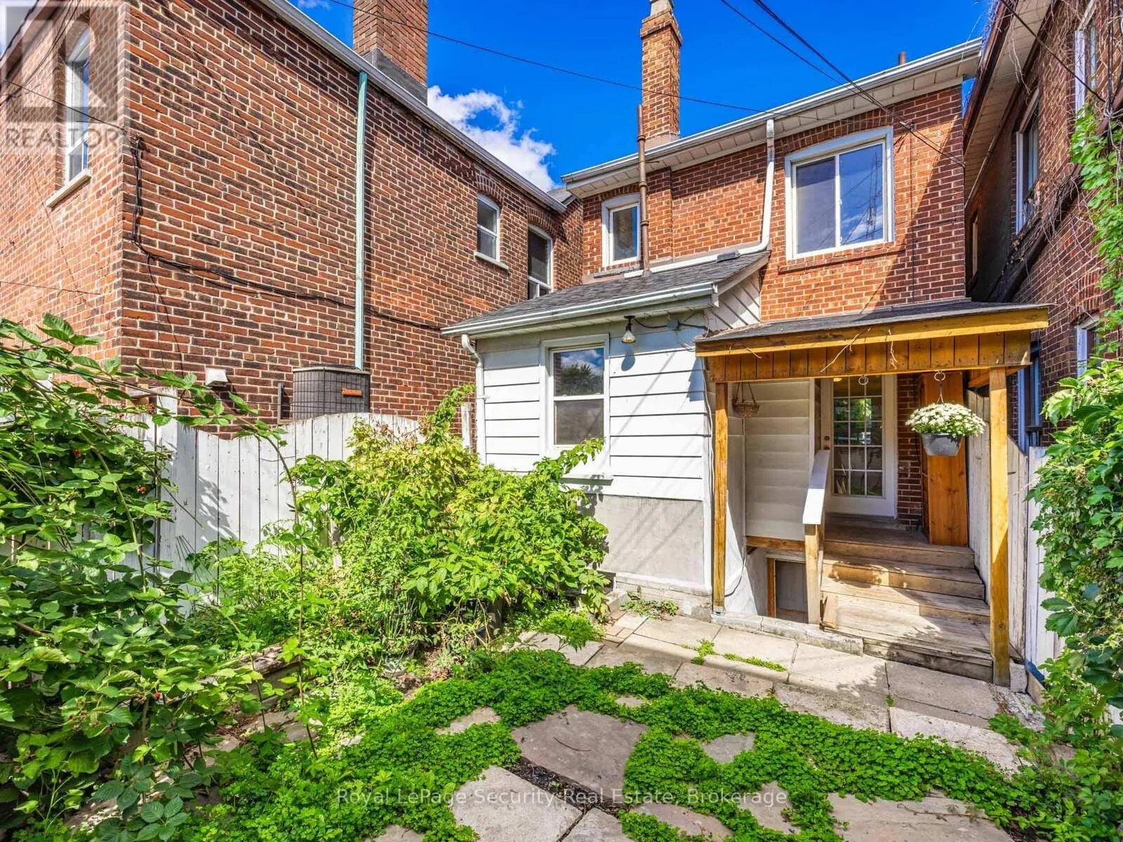 147 HOPE STREET