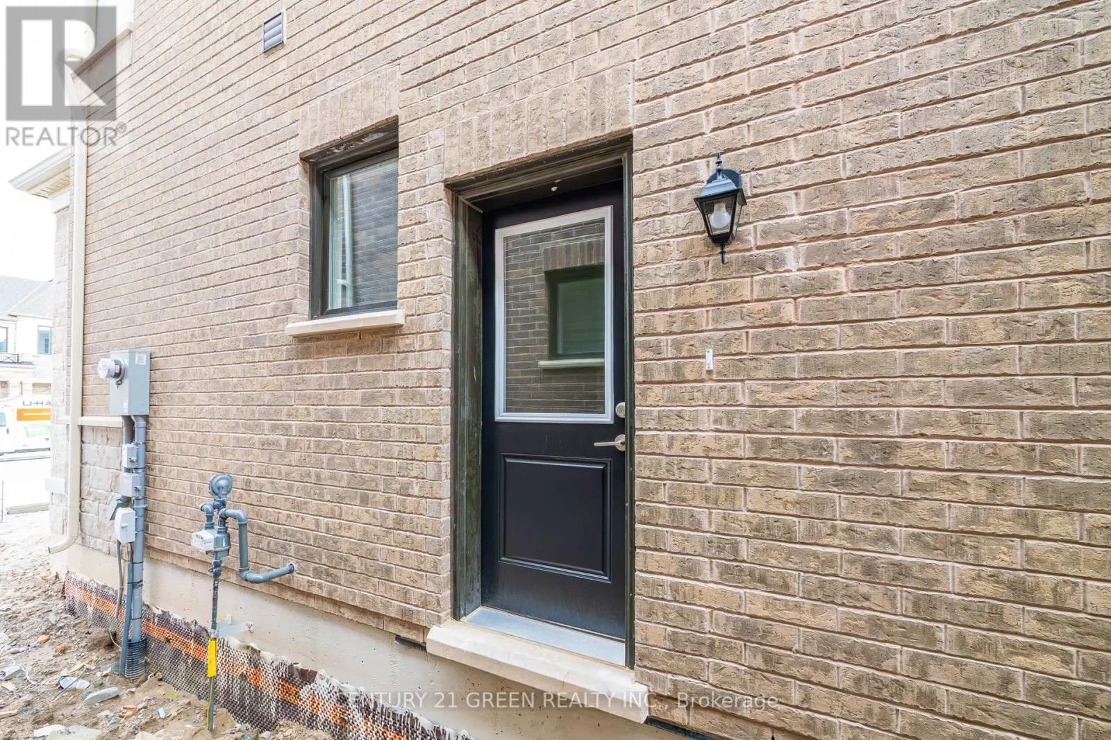 1442 SAVOLINE BOULEVARD