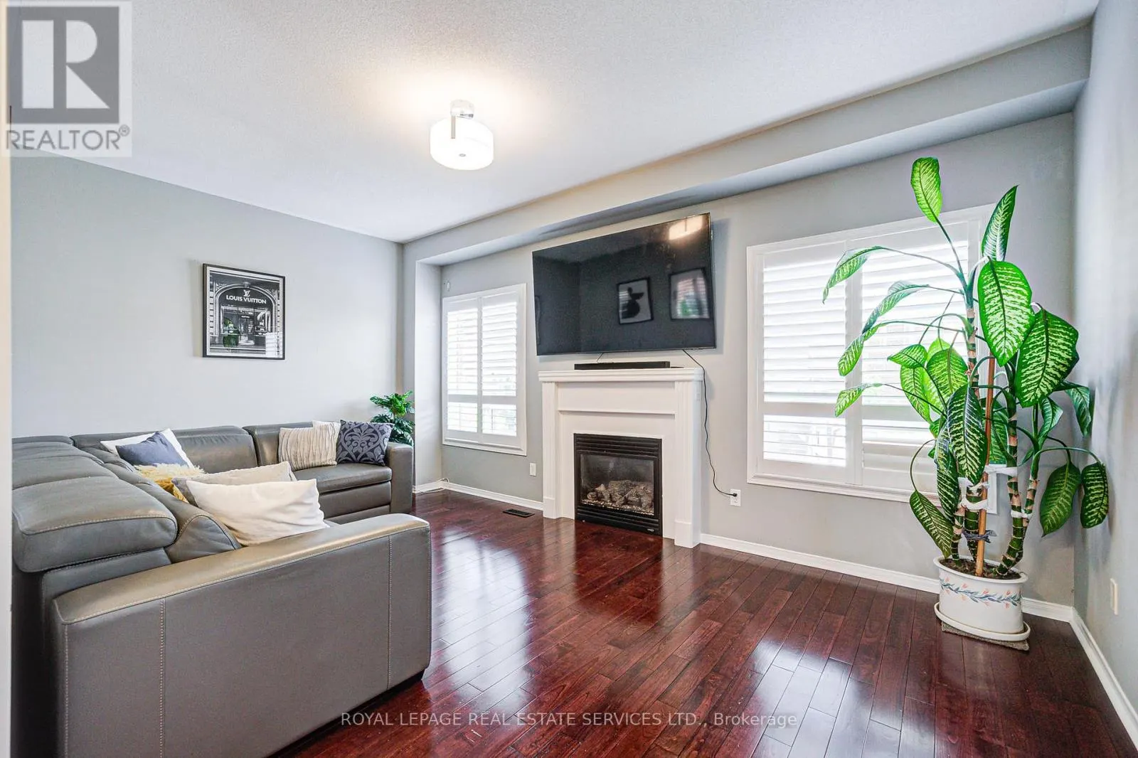 21 DUXFORD STREET