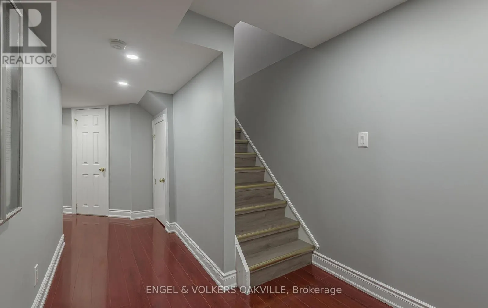 3976 FREEMAN TERRACE