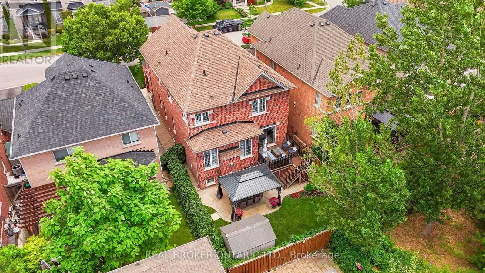6 SILVER POND DRIVE