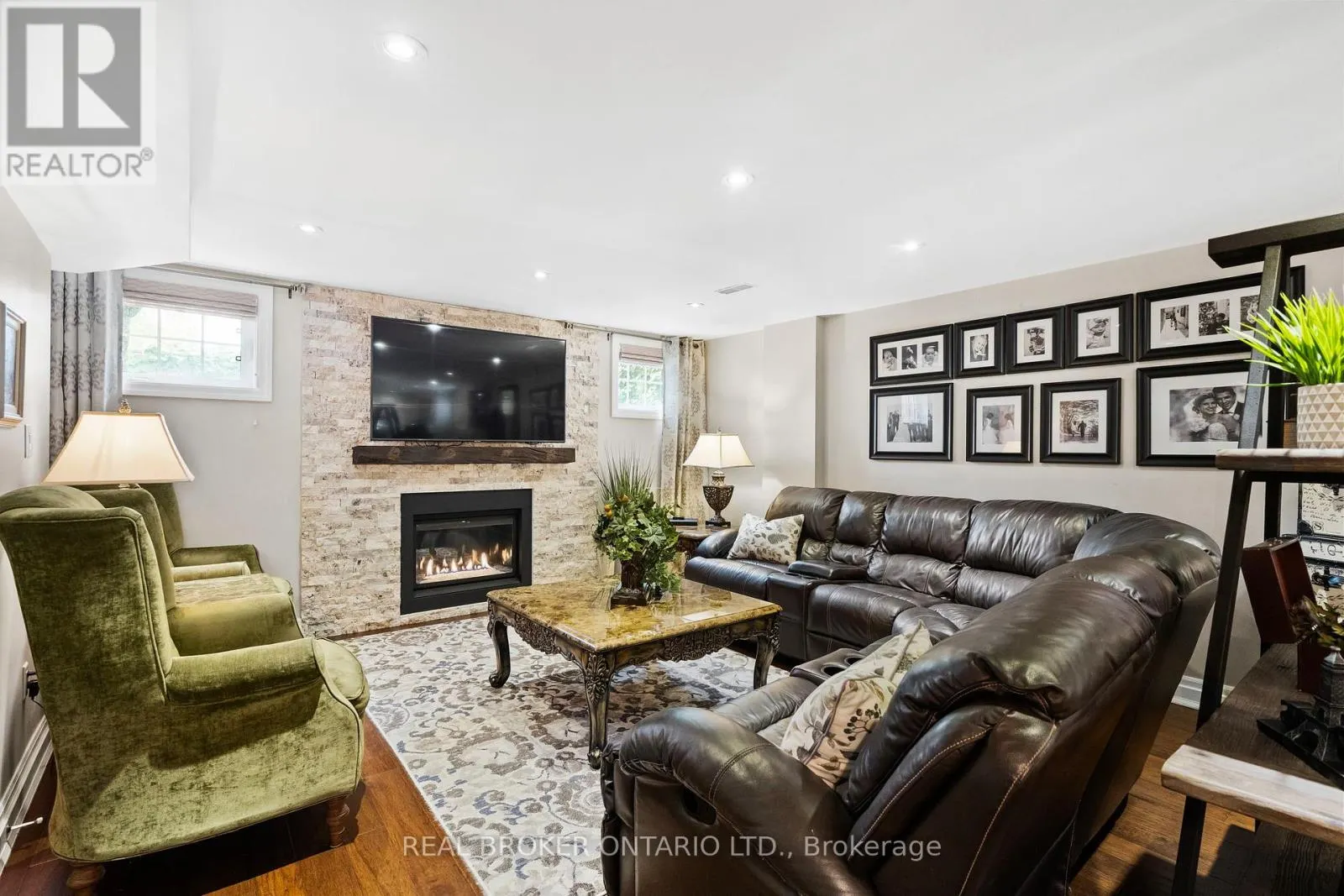 6 SILVER POND DRIVE