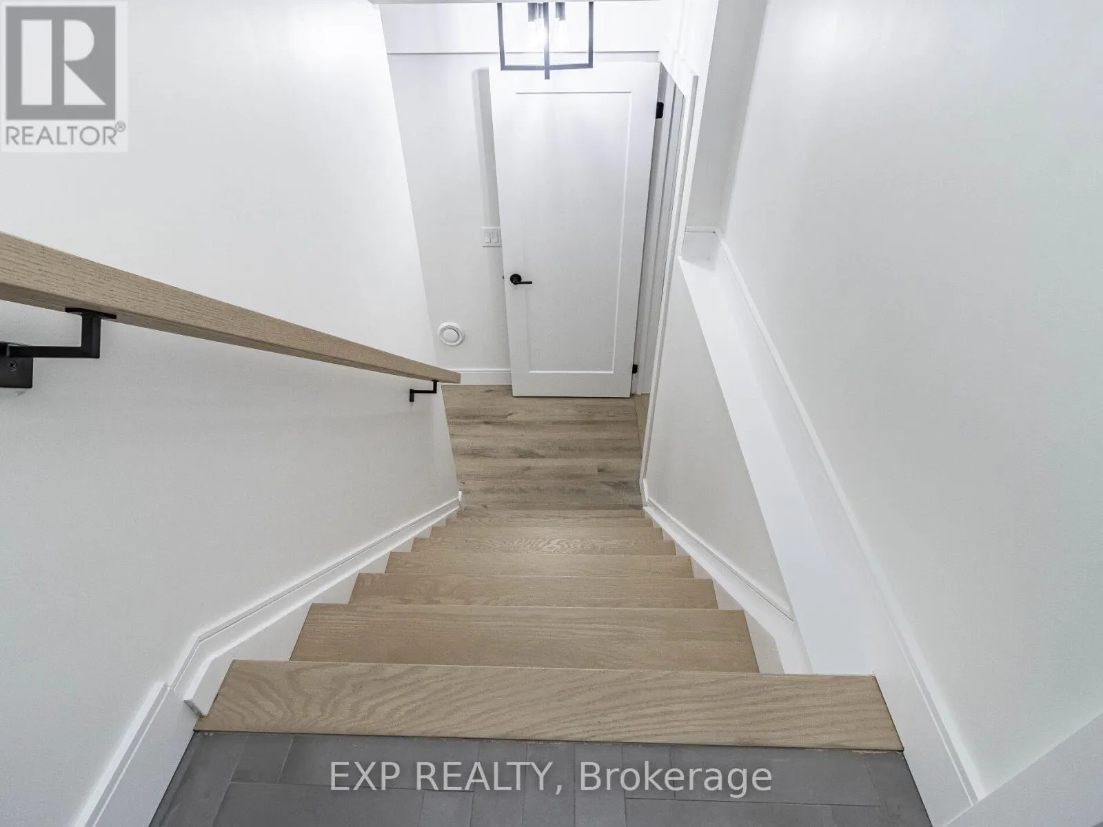 LOWER LEVEL - 3278 TREVOR COURT