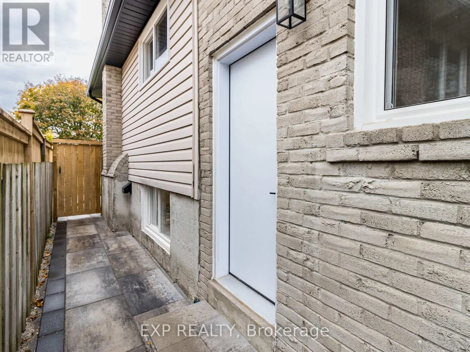 LOWER LEVEL - 3278 TREVOR COURT