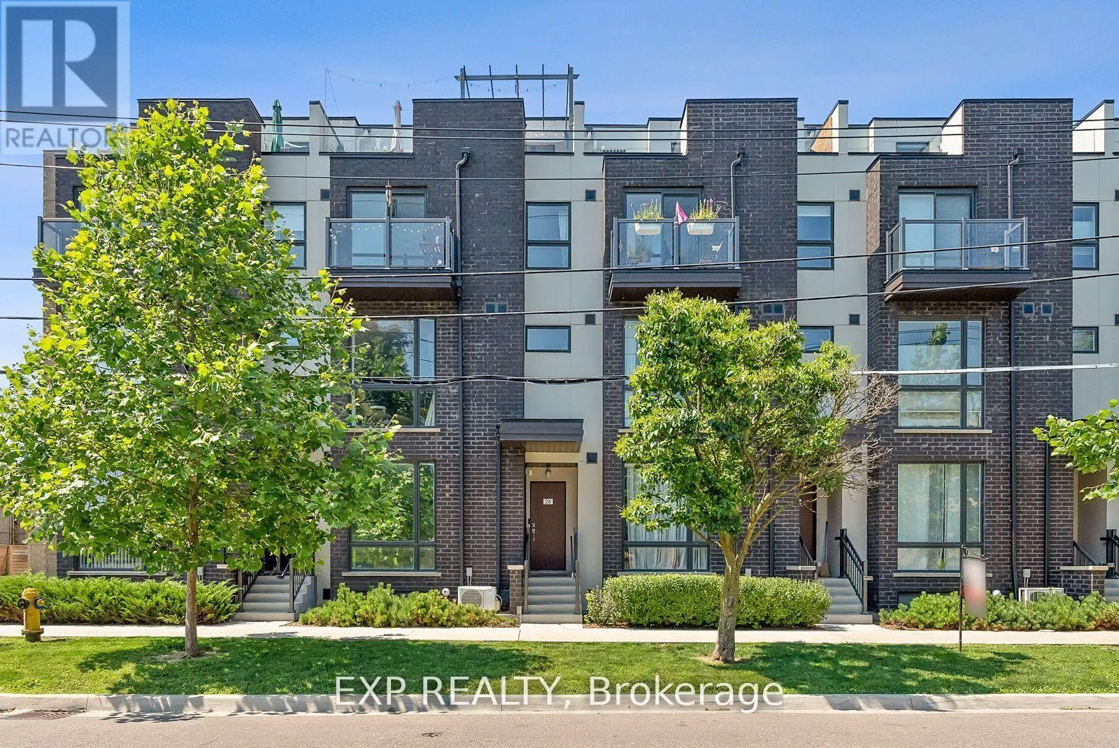 27 - 26 FIELDWAY ROAD