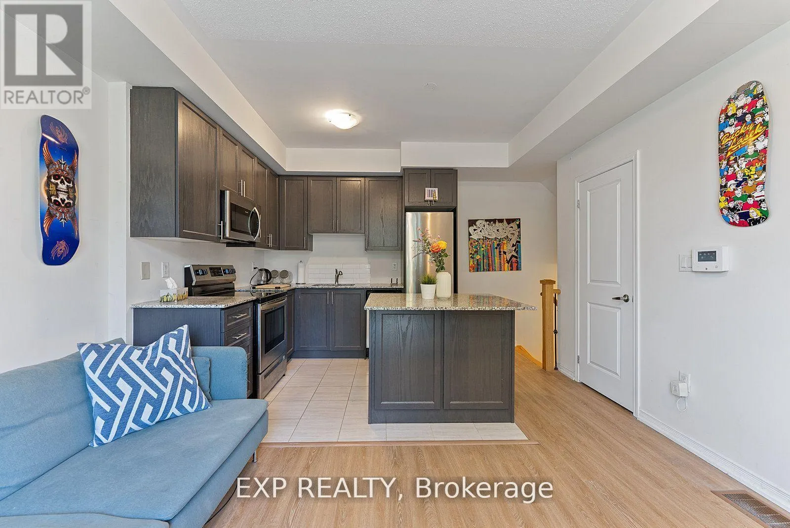 27 - 26 FIELDWAY ROAD