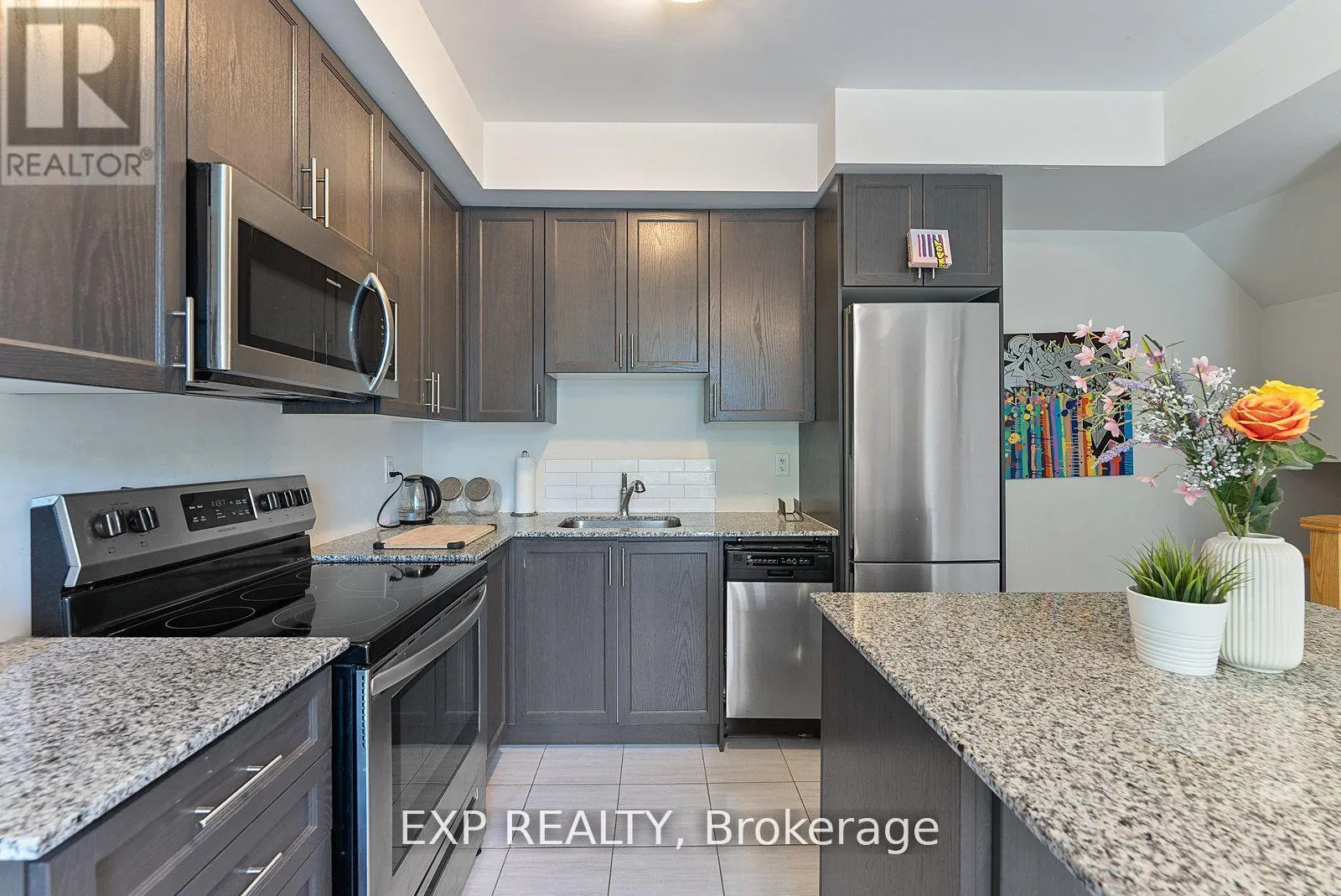 27 - 26 FIELDWAY ROAD