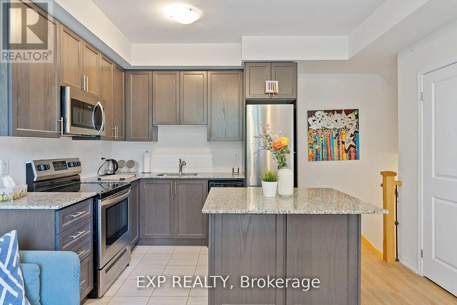 27 - 26 FIELDWAY ROAD