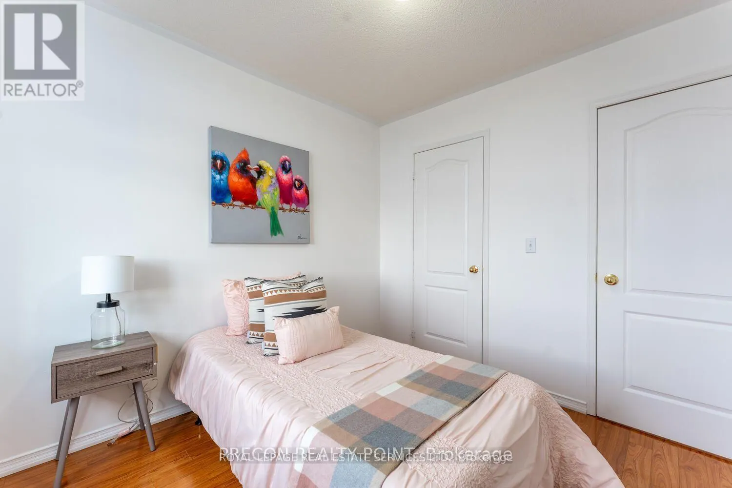 UPPER - 4745 GLASSHILL GROVE