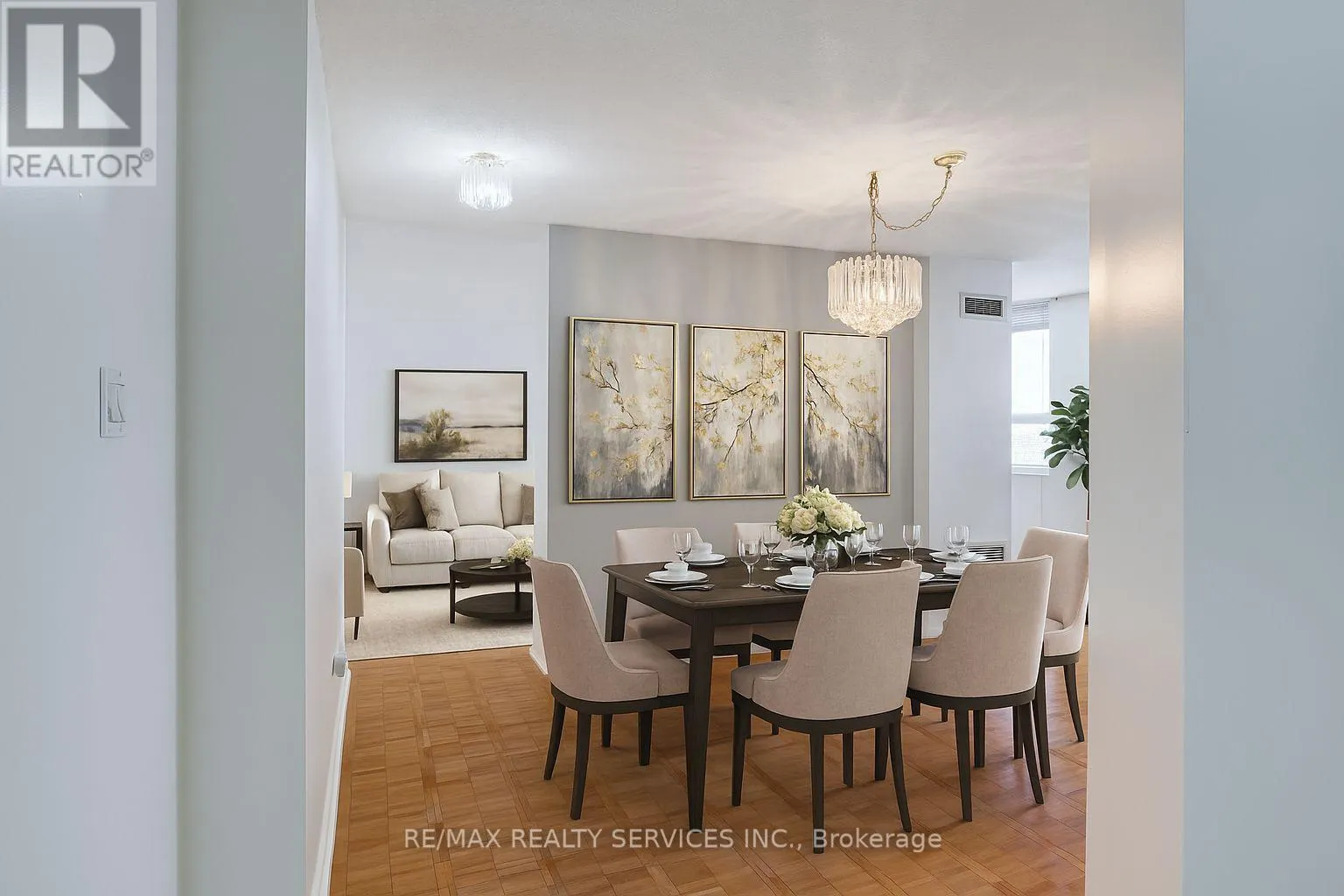 1508 - 3650 KANEFF CRESCENT
