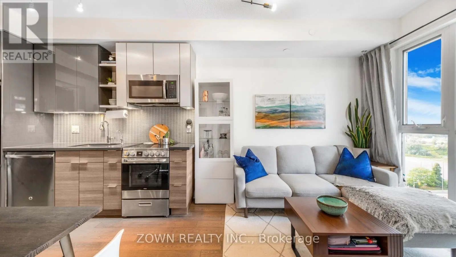 1206 - 33 SHORE BREEZE DRIVE
