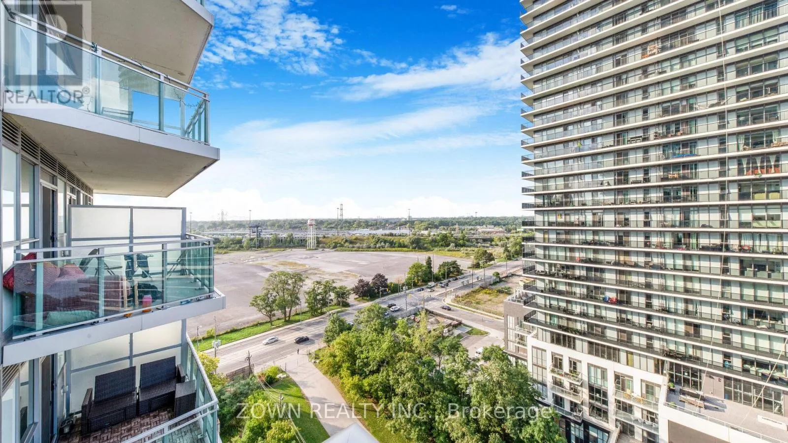 1206 - 33 SHORE BREEZE DRIVE